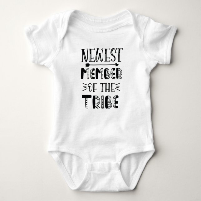 Body "nouveau membre de la tribu" Funny Baby Bodysuit (Devant)