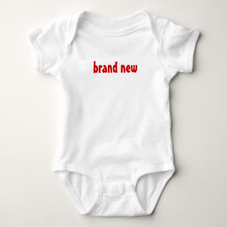 Body onsie tout neuf de bébé