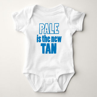 Body Pâle est nouveau Tan