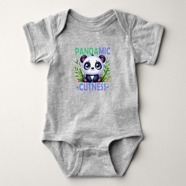 Body Pandamic Cuteness Pun. Caricature du bébé Panda (Devant)