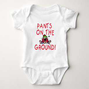 Body Pantalon sur le T-shirt et l'habillement moulus