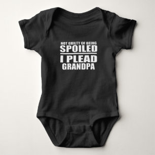 Body papa gâte ce petit-enfant