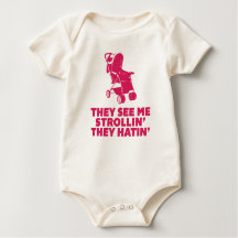 Plante grimpante drôle de nourrisson de Hatin et