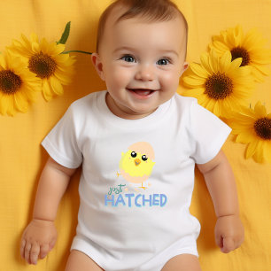 Body Poussin Mignon Fraîchement Éclos