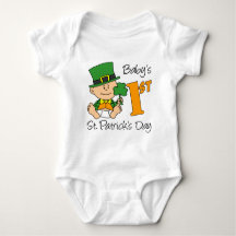 Premier Jour de la Saint Patrick du bébé