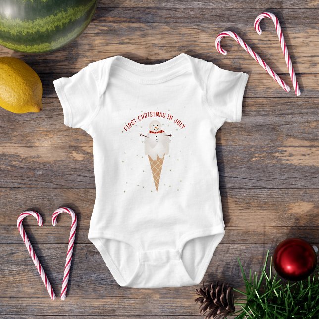 Body Premier Noël en juillet Cute Ice Cream Snowman (First Christmas in July? Celebrate with this cute baby bodysuit. Suitable for Boys and Girls)