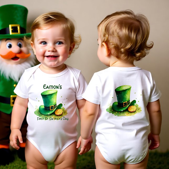 Body Premier St. Patrick pour les chasseurs de trésors  (First St. Patrick’s Day for Tiny Treasure Hunters Baby Bodysuit)