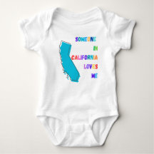 Quelqu'un en Californie m'aime Baby Bodysuit
