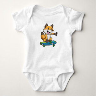 Body Renard comme patineur avec skateboard