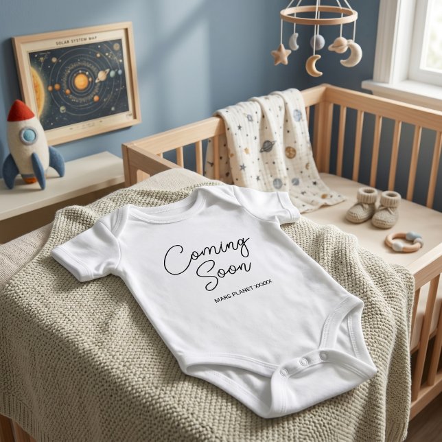 Body (Script personnalisé) Annonce de grossesse à venir (fun baby gifts for expecting, gender reveal custom baby bodysuit)