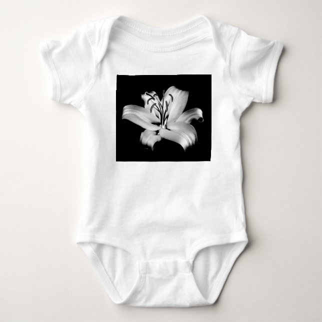 Body Silver Lily : Élégance Florale Monochrome. (Devant)