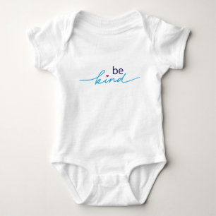 Body Soyez gentil Script avec coeur