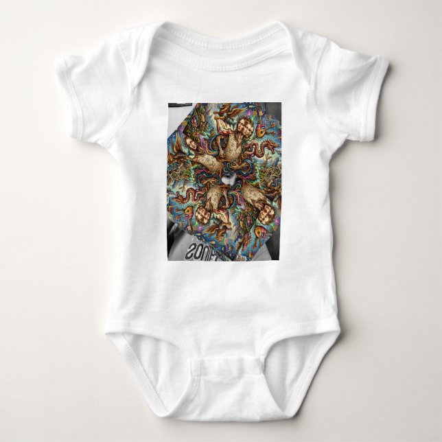 Body t-shirt à la conception absurde entièrement custom (Devant)