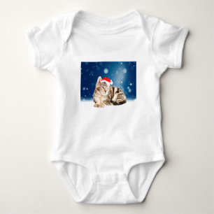 Body Un joli chat portant un chapeau de Père Noël rouge