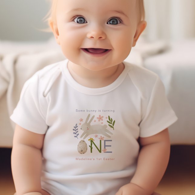 Body Un petit lapin a un an pour la 1re Pâques d'une pe (Créateur téléchargé)