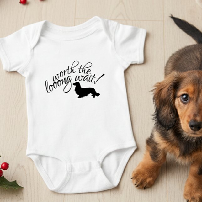 Body Vaut la longue attente Dachshund nouveau-né cadeau (Long hair wiener dog sibling - worth the long wait!)