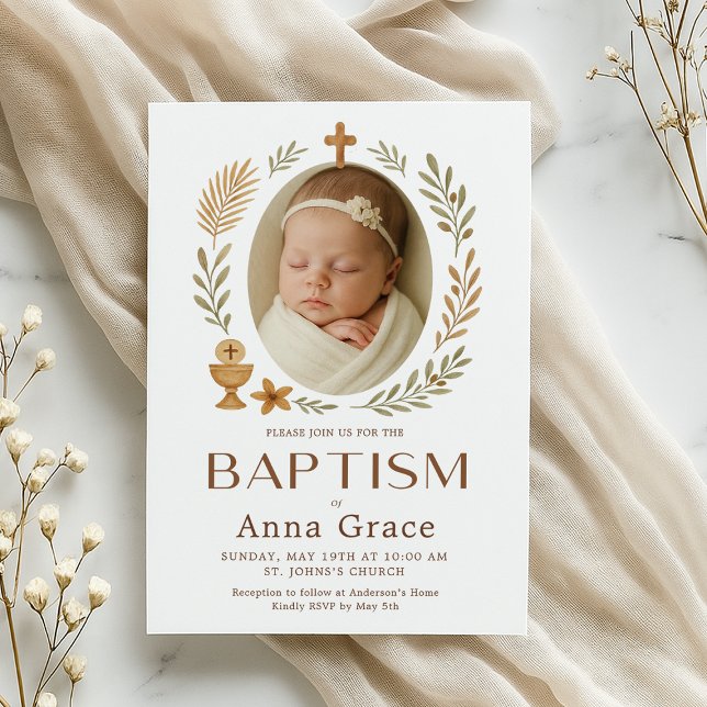 Boho Baptism Invitation pour bébé (Baptism invitation with a peaceful baby and elegant gold cross design)