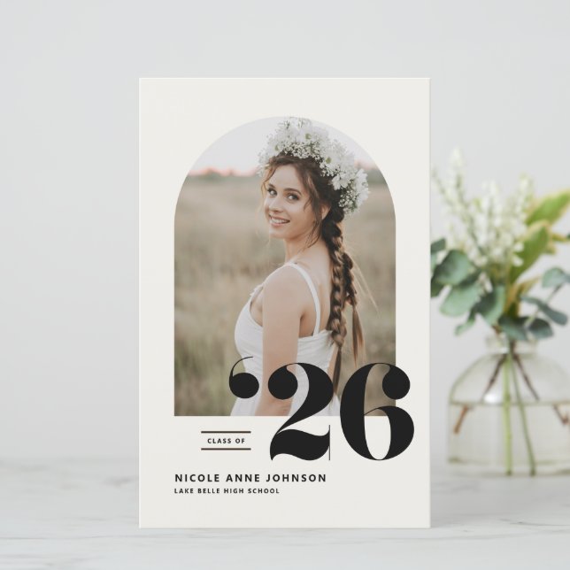 Boho Classe 2025 Photo d'arch Graduation Invitatio (Debout devant)