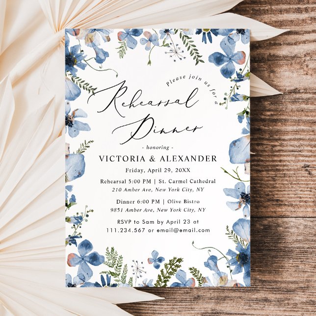 Boho Dusty Blue Floral Rehearsal Dîner Invitation (Créateur téléchargé)