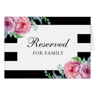 Boho épousant le signe réservé. Fleurs roses de