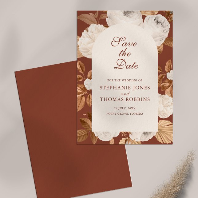 Boho Modern Terracotta Enregistrer la carte Date (Boho Modern Terracotta Save the Date Card on white table.)