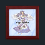 Boîte À Souvenirs Ange à fleurs de lilly<br><div class="desc">Lily Angel nom personnalisé boîte cadeau, vêtement Lily Angel, t-shirts Angel, cadeaux Angel par ArtMuvz Illustration. personnalisez correspondant Christian Angel anniversaire et cadeaux de Noël, sac fourre-tout, tasse, casquette. Les cadeaux d'anges sont une façon réfléchie et significative de montrer à quelqu'un qui vous tient à coeur. Que vous cherchiez un...</div>