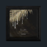 Boîte À Souvenirs Bijoux feuille feuille Mariage or ID830<br><div class="desc">Optez pour un look éblouissant, éblouissant et glamour en utilisant les pièces de cette suite mariage comme indiqué, avec des bijoux en cascade des feuilles de palmiers incrustés de diamants ou supprimer les couches de bijoux pour un look un peu plus conservateur. Cet ensemble présente des feuilles en or chatoyant...</div>
