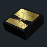 Boîte À Souvenirs Boîte à cadeaux du 50e anniversaire de Mariage<br><div class="desc">Un design d'images Digitalbcon avec un ruban noir satiné et une Parties scintillant d'or sur le thème du cadre fleuri avec une variété d'images, de formes, de motifs, de styles et de polices personnalisés dans cette boîte à cadeaux unique "Anniversaire d'Mariage d'or". Ce design élégant et attrayant est accompagné d'une...</div>