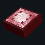 Boîte À Souvenirs Boîte à cadeaux Ruby 40e anniversaire Mariage<br><div class="desc">Un design d'images Digitalbcon avec un thème de couleur rouge rubis avec une variété d'images, de formes, de motifs, de styles et de polices personnalisés dans cette boîte à cadeaux unique "Ruby Mariage Anniversary". Ce design élégant et attrayant est complété par des textes personnalisables qui s'adaptent à vos propres occasions...</div>