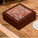 Boîte À Souvenirs Boîte cadeau Motif jasper à blanc orange<br><div class="desc">Magasinez des bijoux,  des bijoux et d'autres petits commerçants dans cette boîte cadeau en bois avec carreaux en céramique qui présente une image des motifs abstraits de la pierre de jaspe recyclé orange. Sélectionnez la taille et la couleur de votre boîte cadeau.</div>