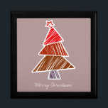 Boîte À Souvenirs Boîte cadeau Red Sketchy Christmas Tree<br><div class="desc">Joli motif coloré avec des arbres de noël griffés. Un cadeau de Noël parfait.</div>