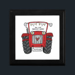 Boîte À Souvenirs Cadeau personnalisé Mariage campagnard tracteur ro<br><div class="desc">Un cadeau mariage de ferme tracteur qui peut être personnalisé. Si vous souhaitez modifier la taille ou la police,  cliquez sur le bouton Modifier pour customiser plus loin. Le faisceau du tracteur est dans une crème subtile et blanche.</div>