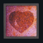 Boîte À Souvenirs coeur rose corail<br><div class="desc">Personnaliser l'amour coeur violet Personnaliser l'amour coeur violet Photo par Sandy Closs Valentine, Valentines, "Saint Valentin", Coeur rouge, violet, amour, coeurs, amoureux, mariage, mariages, Romance Personnalisé Modèle ou Prêt comme il vient : Personnalisez avec votre propre nom, motif, design, citation, monographie ou photo. Utilisez nos illustrations, photos, graphiques cool, puis...</div>