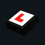Boîte À Souvenirs Conducteur de l'apprenti-école / Bachelorette Hen<br><div class="desc">Sympathique Novelty L-Plate Learning Driver Sign / Bachelorette Hen Night Party. Globe Trotters se spécialise dans l'imagerie idiosyncratique du monde entier. Vous y trouverez des Cartes de Voeux,  Cartes Postales,  Posters,  Mousepads et plus encore.</div>