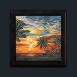 Boîte À Souvenirs Coucher de soleil tropical étonnant<br><div class="desc">"Superbe Coucher de soleil tropical II" de Carolee Vitaletti. Il dispose d'un coucher de soleil sur les arbres et l'eau sur la plage.</div>