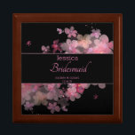 Boîte À Souvenirs Délicate femme de ménage d'aquarelle<br><div class="desc">Beau et élégant cadeau de femme de ménage à floral peint délicatement.</div>