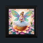Boîte À Souvenirs Deux illustrations colorées de la fée d'été<br><div class="desc">Immergez-vous dans la beauté enchanteresse d'une illustration féerique d'été animée.</div>