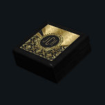 Boîte À Souvenirs Élégant monogramme noir & or Floral Damas 2d<br><div class="desc">Des lignes dynamiques élégantes aux tons or avec des damas arrière - plans noirs et or métallique. Le design n'est qu'une image et non une finition métallique. Plusieurs versions de cette conception sont disponibles. Si vous avez besoin d'aide pour customiser un de mes designs, contactez le concepteur ArtOnWear. Mise en...</div>