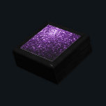 Boîte À Souvenirs Flamme de parties scintillant foncé violet brillan<br><div class="desc">De belles parties scintillant violettes brillantes et girly glamour scintillent. Photo de flammes violettes pas de parties scintillant réelle !</div>
