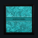Boîte À Souvenirs Fleurs Embossées en cuir turquoise-Monogramme<br><div class="desc">Fleur en cuir vert turquoise à l'aspect gaufré avec monogramme personnalisé et optionnel. Design est disponible sur d'autres produits et peut être demandé sur n'importe quel produit offert par Zazzle.</div>