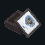 Boîte À Souvenirs Gardien photo de coeur blanc bleu et non-moi<br><div class="desc">Idéal pour garder votre cadeau hérité ou un objet spécial d'un être aimé passé. Personnalisez avec la photo,  le nom et les dates de votre être cher. D'autres articles correspondants sont disponibles. Art et design floral original à l'encre main et à l'aquarelle par www.mylittleeden.com</div>