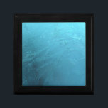 Boîte À Souvenirs Glaces Water Ice Blue Frost Chic Winter métallc<br><div class="desc">Christmas Season,  Wintertime,  Frozen Water Ice Blue Frost Chic Winter Metallic Solive Style</div>