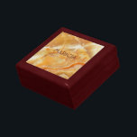 Boîte À Souvenirs Image en marbre Brown et beige<br><div class="desc">Image élégante de marbre brun et beige avec monogramme personnalisable.</div>
