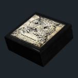 Boîte À Souvenirs Jolie Chouette Vintage sur la feuille de musique a<br><div class="desc">Mariage Black Lacquer Keepsaké concepteur personnalisé Bijoux personnalisées Boîte ou Boîte à mémoire Elégant unique Mariage Anniversaire Cadeaux de Noël ou Valentines Cadeaux de Jour</div>