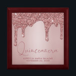 Boîte À Souvenirs Lecteurs de Parties scintillant or Rose de luxe Qu<br><div class="desc">Elégant Rose chic Gold Sparkle Parties scintillant Drips Quinceanera boîte de carte cadeau avec des gouttes de fausse parties scintillant sur un arrière - plan de style métallique chic. Conçu par Cèdre et String. Pour personnaliser davantage, cliquez sur le lien "customiser plus loin" et utilisez l'outil de conception pour modifier...</div>