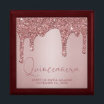 Boîte À Souvenirs Lecteurs de Parties scintillant or Rose de luxe Qu<br><div class="desc">Elégant Rose chic Gold Sparkle Parties scintillant Drips Quinceanera boîte de carte cadeau avec des gouttes de fausse parties scintillant sur un arrière - plan de style métallique chic. Conçu par Cèdre et String. Pour personnaliser davantage, cliquez sur le lien "customiser plus loin" et utilisez l'outil de conception pour modifier...</div>