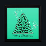 Boîte À Souvenirs Leopard cheetah Christmas Tree boîte cadeau<br><div class="desc">Belle,  lumineuse,  motif moderne avec arbre de noël poster de animal en turquoise et étoiles. Un cadeau de Noël mignon,  féminin et tendance. Personnalisez-le avec votre propre texte/ message/ nom.</div>