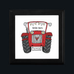 Boîte À Souvenirs Mariage Bridesmaid<br><div class="desc">Un cadeau mariage de ferme tracteur qui peut être personnalisé. Si vous souhaitez modifier la taille ou la police,  cliquez sur le bouton Modifier pour customiser plus loin. Le faisceau du tracteur est dans une crème subtile et blanche.</div>