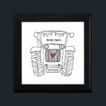 Boîte À Souvenirs Mariage campagnard de tracteur personnalisé Brides<br><div class="desc">Un cadeau mariage de ferme tracteur qui peut être personnalisé. Si vous souhaitez modifier la taille ou la police,  cliquez sur le bouton Modifier pour customiser plus loin. Le faisceau du tracteur est dans une crème subtile et blanche.</div>