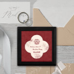 Boîte À Souvenirs Mariage chinois élégant Double Xi Flower<br><div class="desc">Fêtez votre mariage chinois traditionnel avec notre "Elegant Flower Double Xi Chinese Mariage boîte cadeau"! Cette élégante boîte rouge est ornée du symbole "Double Bonheur" emblématique, ce qui en fait un choix parfait pour stocker des bijoux et des petits pains mariages précieux. Idéal pour la cérémonie d'échange de bague, cette...</div>